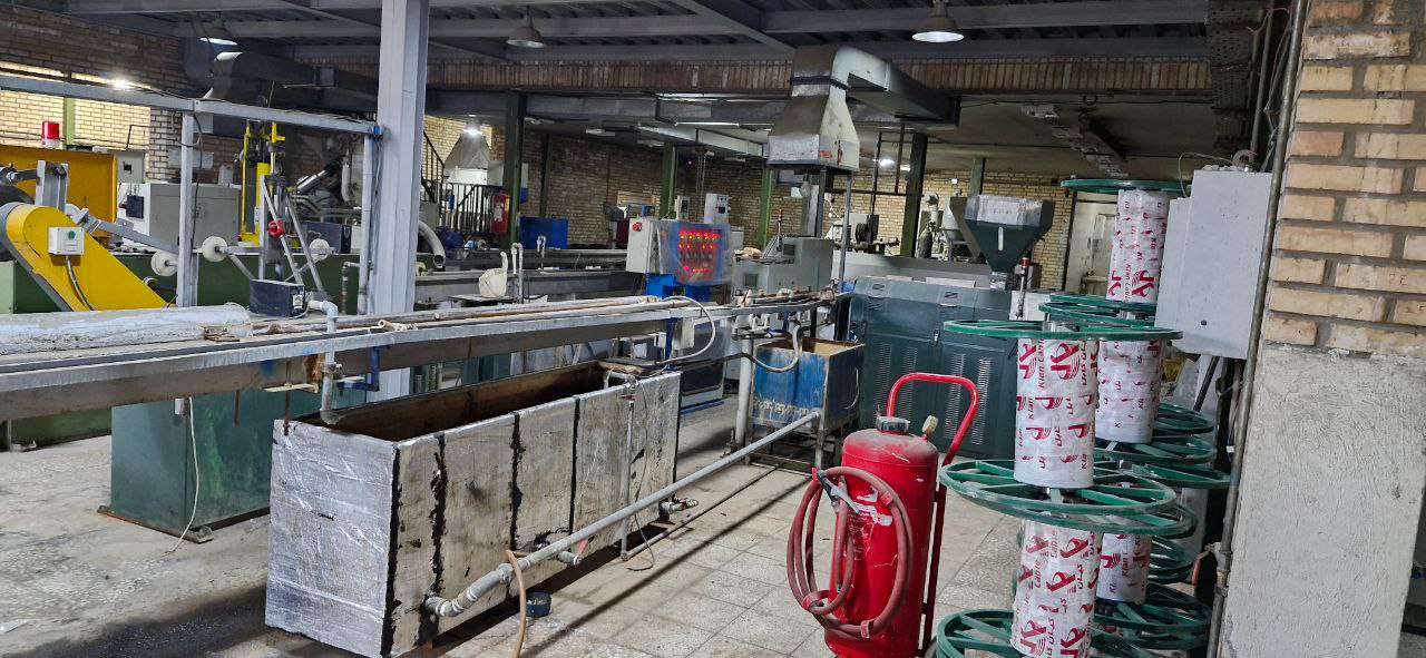 فروش سوله تولید سیم و کابل با تجهیزات کامل - شهرک صنعتی عباس‌آباد _ املاک صنعت سوله