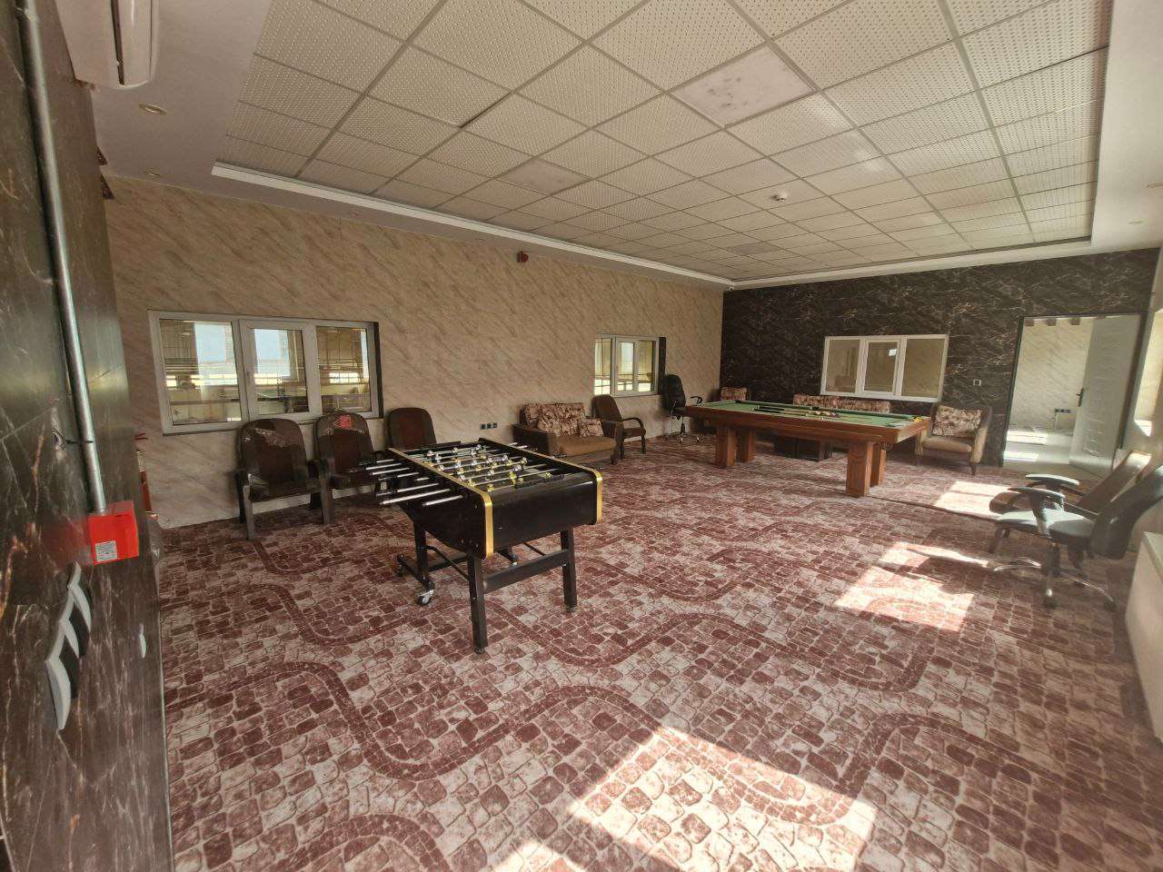 فروش سلولزی _ شهرک صنعتی شنزار 900متر _ املاک صنعت سوله