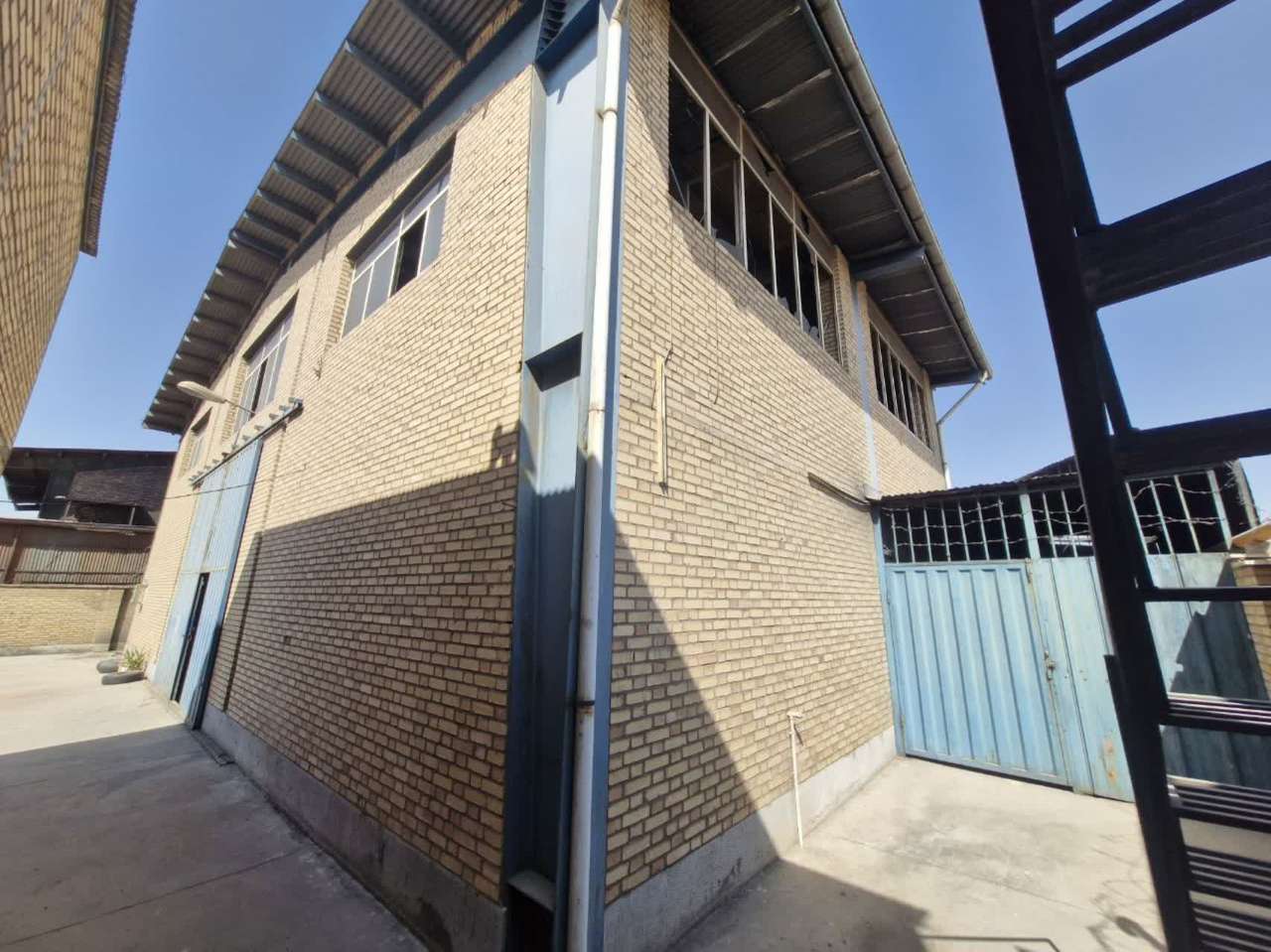 اجاره سوله ریخته گری در شهرک صنعتی پایتخت  _ املاک صنعت سوله