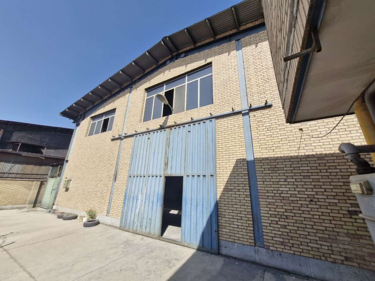 اجاره سوله ریخته گری در شهرک صنعتی پایتخت  _ املاک صنعت سوله