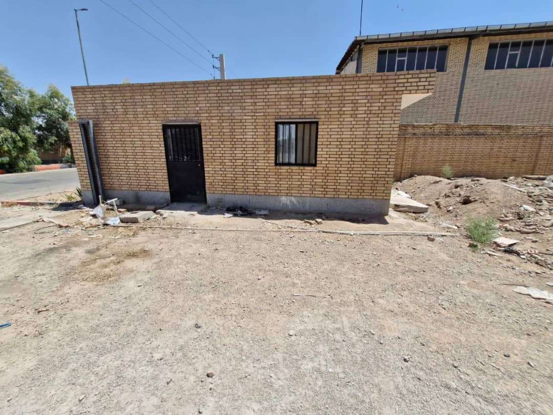  فروش سوله صنعتی نوساز با جواز ساخت ماشین‌آلات صنعتی - شهرک صنعتی خوارزمی 800 متر _ املاک صنعت سوله