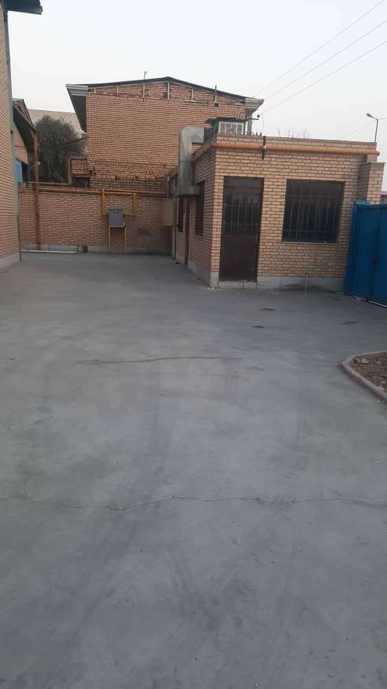 اجاره سوله ریخته گری در شهرک صنعتی پایتخت بل 1500 متر زمین _ املاک صنعت سوله