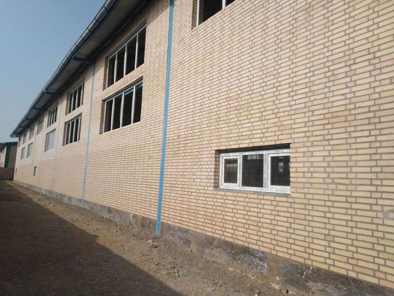 اجاره سوله تولید رنگ با پروانه معتبر - شهرک صنعتی ایوانکی 1550 متر _ املاک صنعت سوله