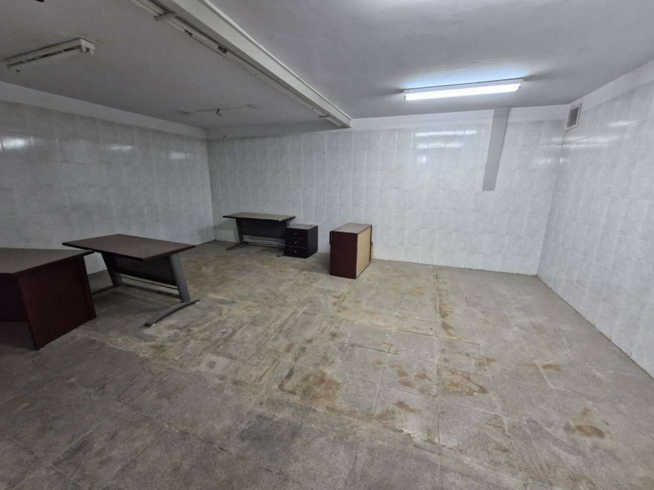 اجاره سوله غذایی در عباس آباد 1160متر _ املاک صنعت سوله