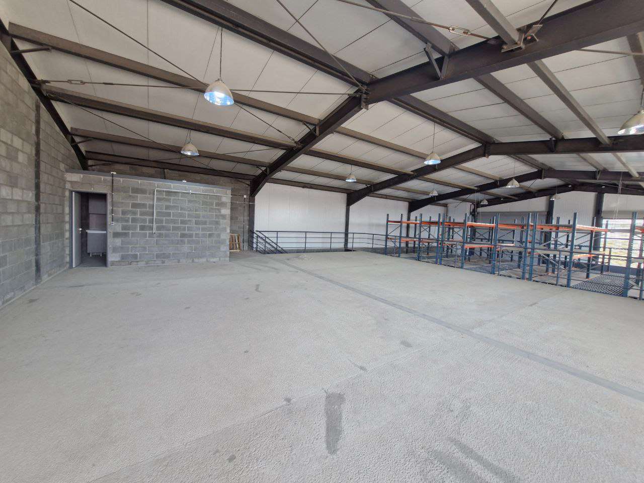 فروش سوله در شهرک صنعتی شنزار با زون کارگاهی _ املاک صنعت سوله