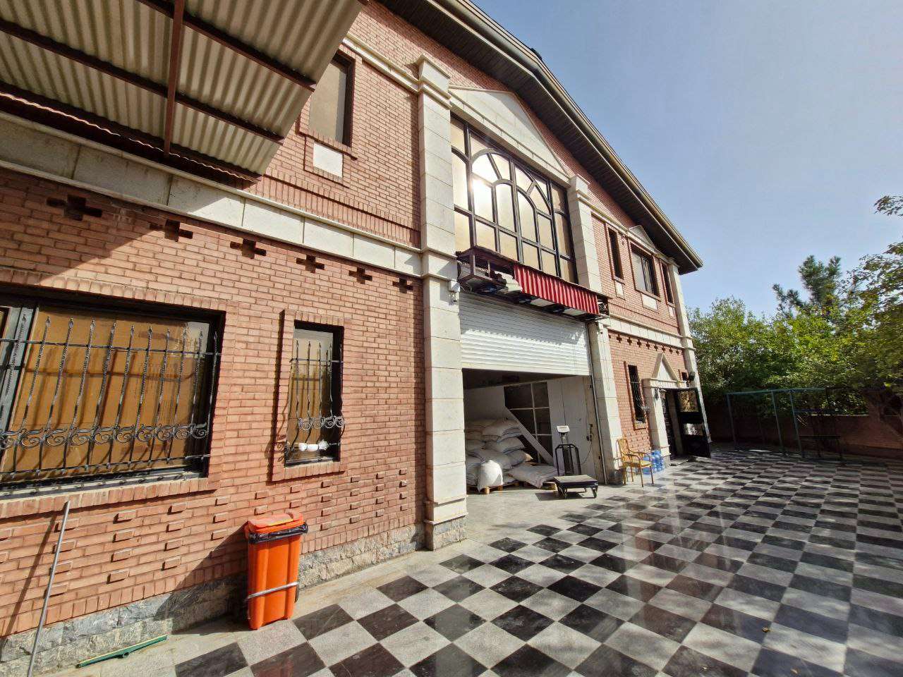 فروش و اجاره سوله صنعتی در شهرک صنعتی عباس آباد | مناسب صنایع غذایی _ املاک صنعت سوله