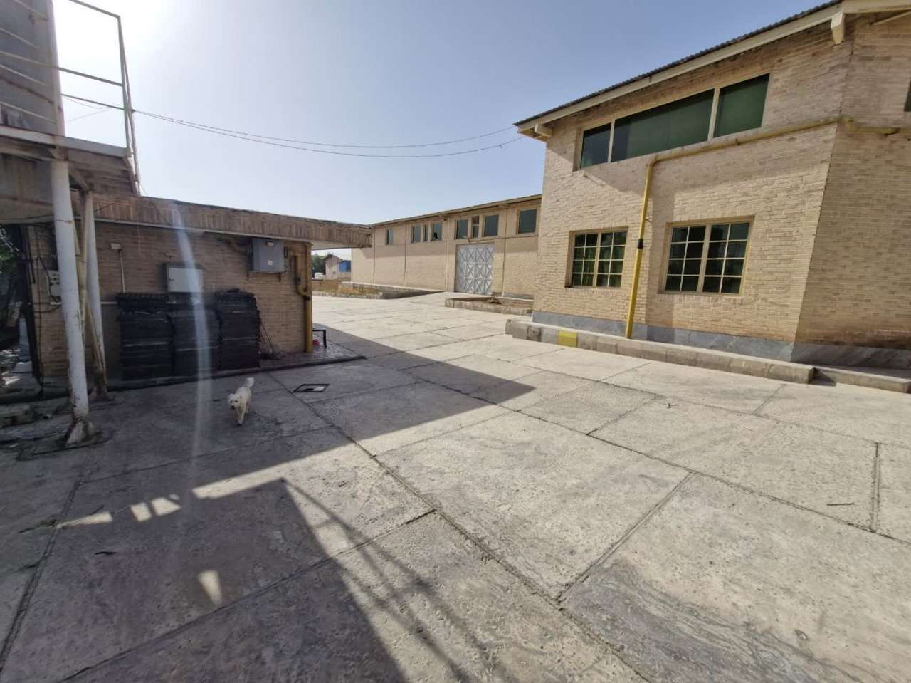 اجاره سوله غذایی در عباس آباد 1160متر _ املاک صنعت سوله