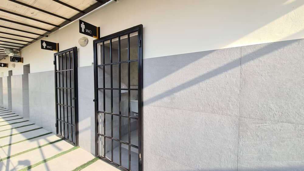 فروش سوله پیشرفته تولید پیاز داغ با بروزترین ماشین آلات - شهرک صنعتی عباس آباد 650 متر _ املاک صنعت سوله