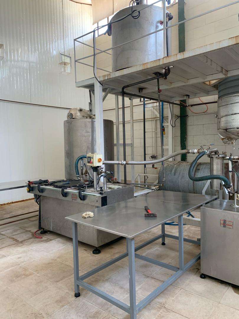  فروش سوله صنعتی در شهرک صنعتی گرمسار 360متر _ املاک صنعت سوله