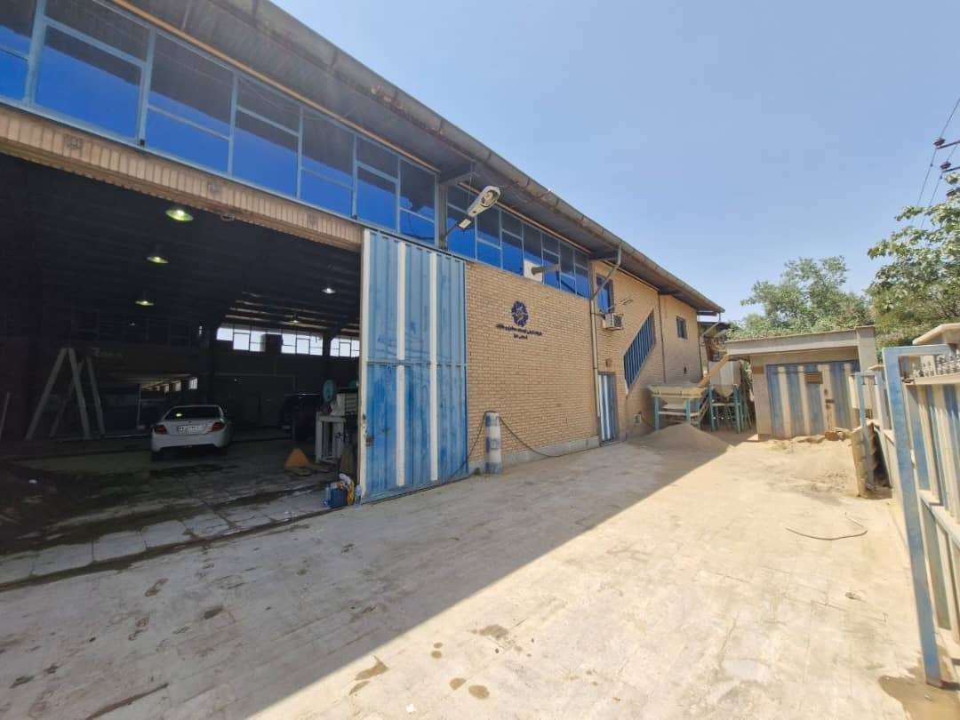 فروش کارخانه تولید چوب با پروانه معتبر - شهرک صنعتی عباس‌آباد1800متر _ املاک صنعت سوله