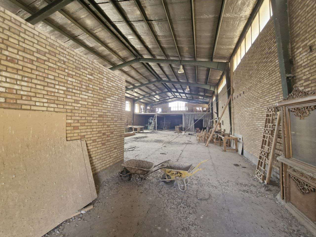 🏭  فروش سوله تولید چوب - شهرک صنعتی پایتخت ۶۰۰ متر _ املاک صنعت سوله