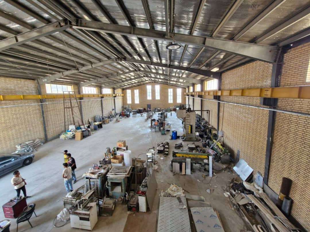  فروش سوله صنعتی نوساز با جواز ساخت ماشین‌آلات صنعتی - شهرک صنعتی خوارزمی 800 متر _ املاک صنعت سوله