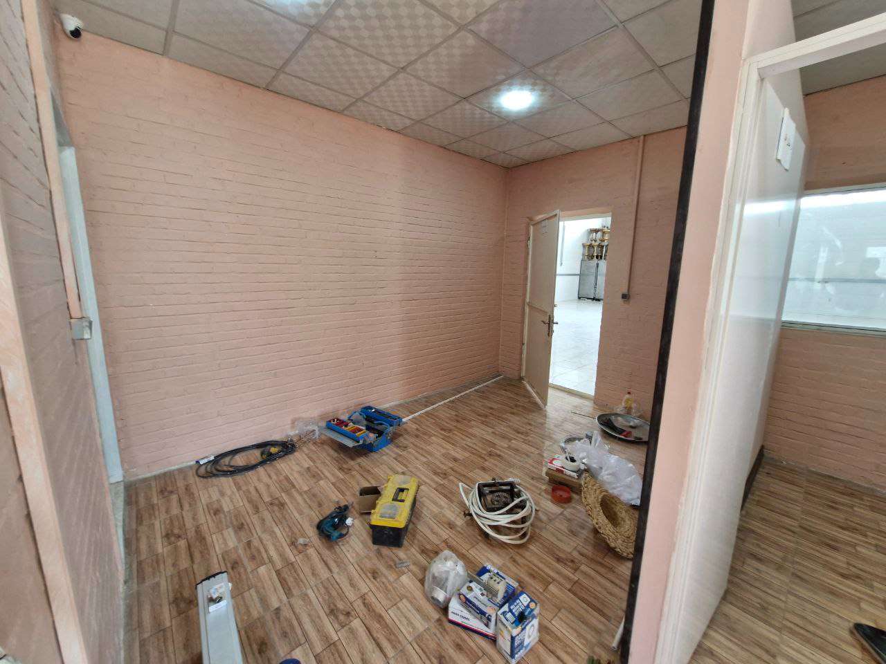  اجاره سوله صنعتی با جواز غذایی - شهرک صنعتی خوارزمی 700 متر _ املاک صنعت سوله