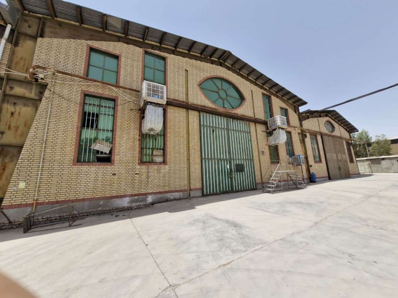 اجاره سوله با جواز فلزی-سلولزی - شهرک صنعتی ایوانکی 2250 متر _ املاک صنعت سوله