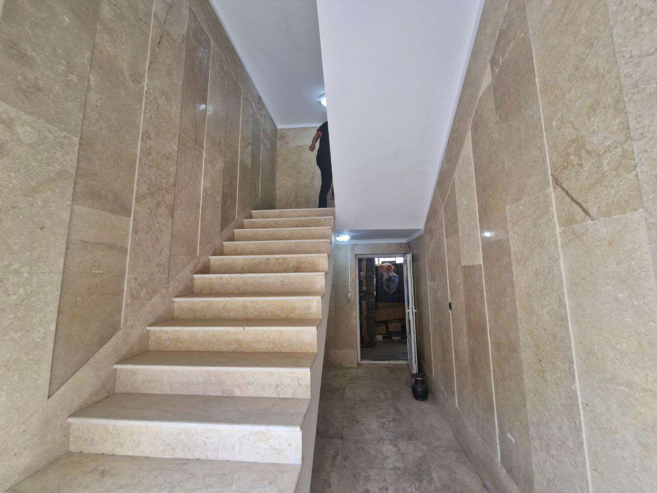 فروش سلولزی _ شهرک صنعتی شنزار 900متر _ املاک صنعت سوله