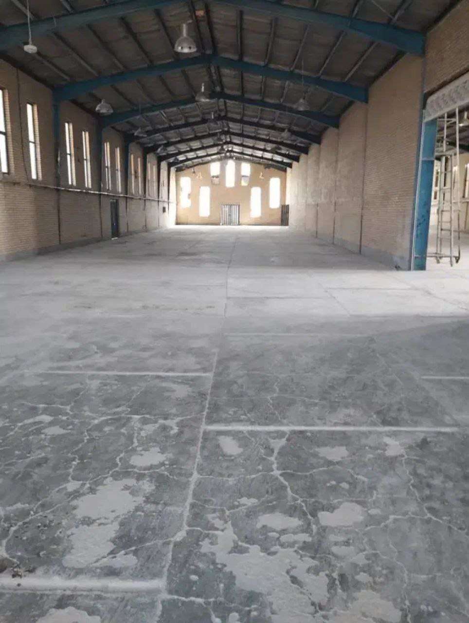 اجاره سوله در شهرک صنعتی ایوانکی با زون شیمیایی 3000متر _ املاک صنعت سوله