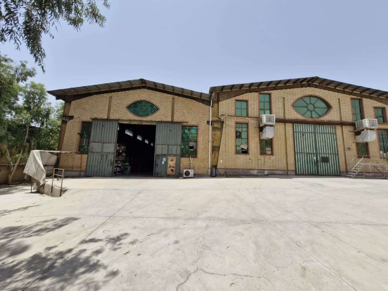 اجاره سوله با جواز فلزی-سلولزی - شهرک صنعتی ایوانکی 2250 متر _ املاک صنعت سوله