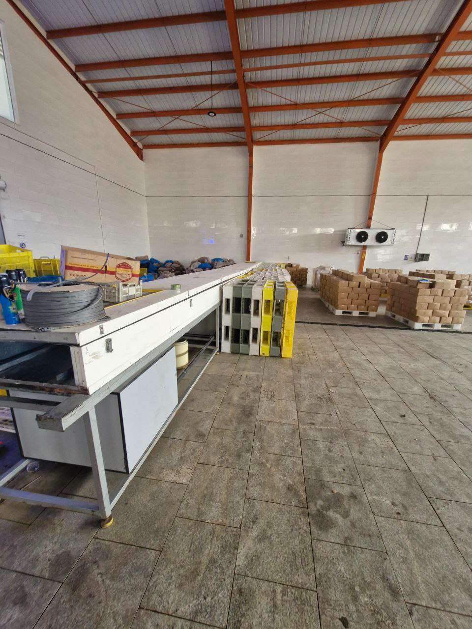 فروش سوله صنایع غذایی با سند تک‌برگ - شهرک صنعتی عباس‌آباد 1500 متر _ املاک صنعت سوله