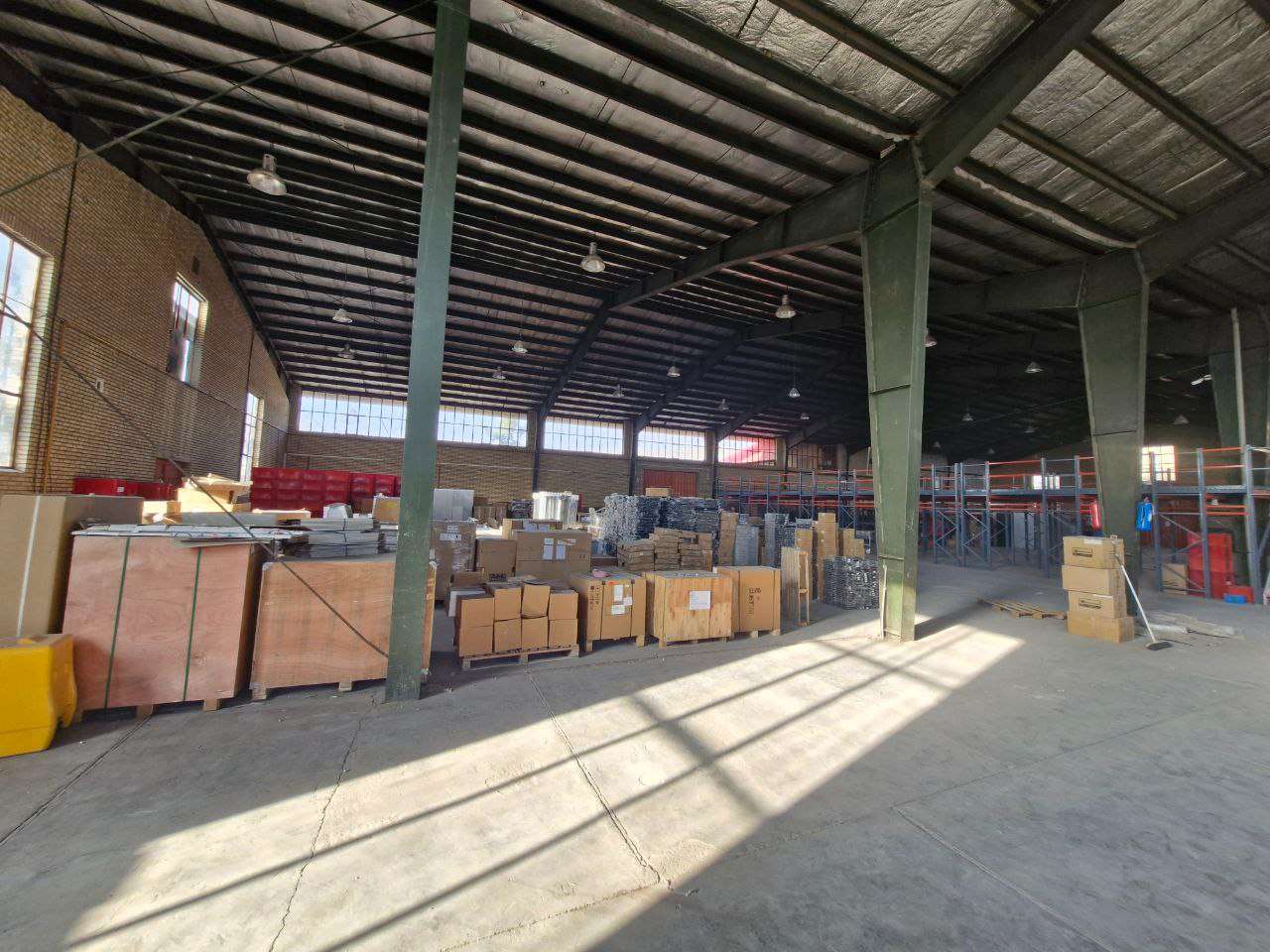 اجاره سوله شیمیایی پلاستیک در شهرک صنعتی عباس آباد _ املاک صنعت سوله