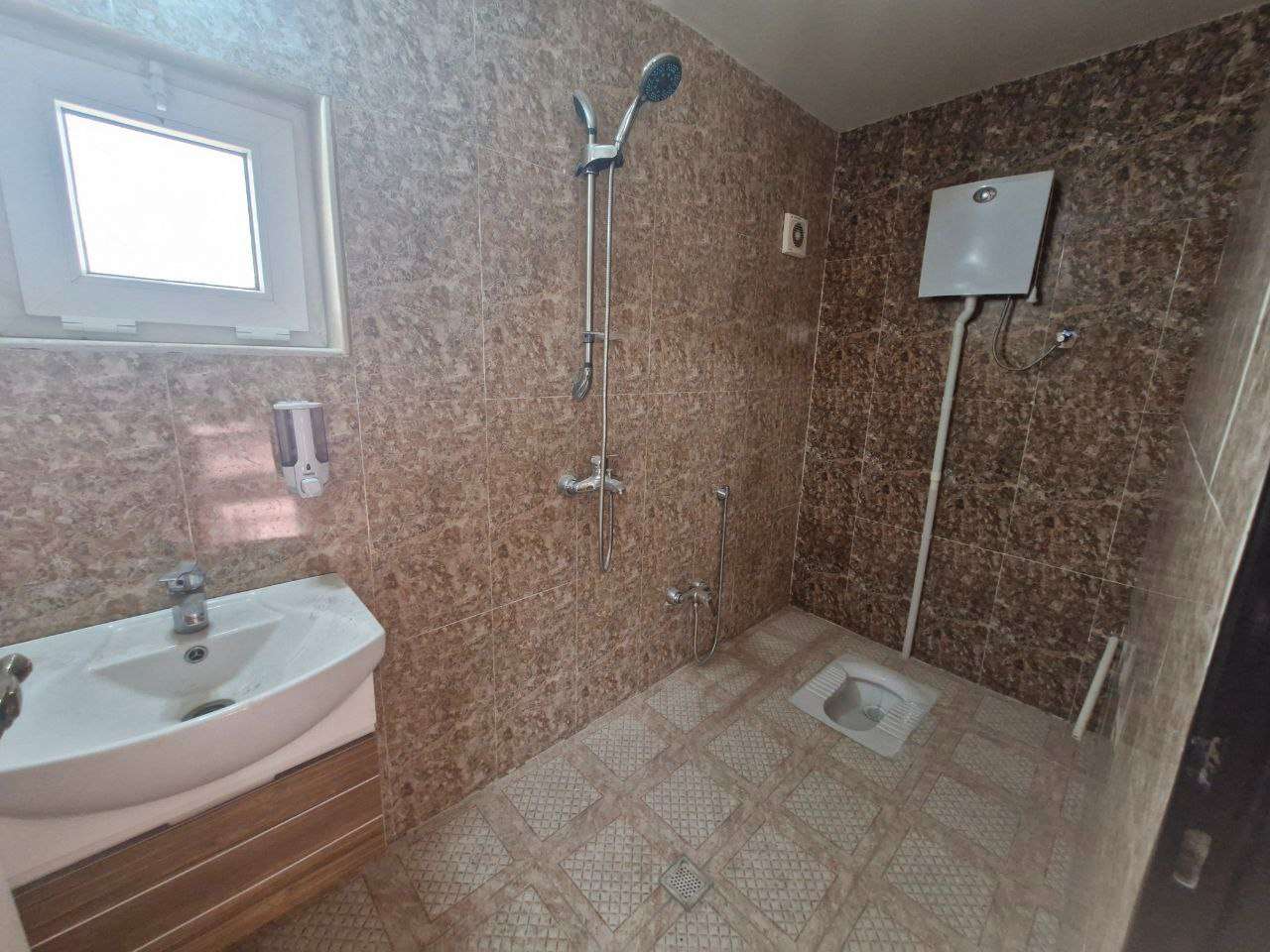 فروش سلولزی _ شهرک صنعتی شنزار 900متر _ املاک صنعت سوله