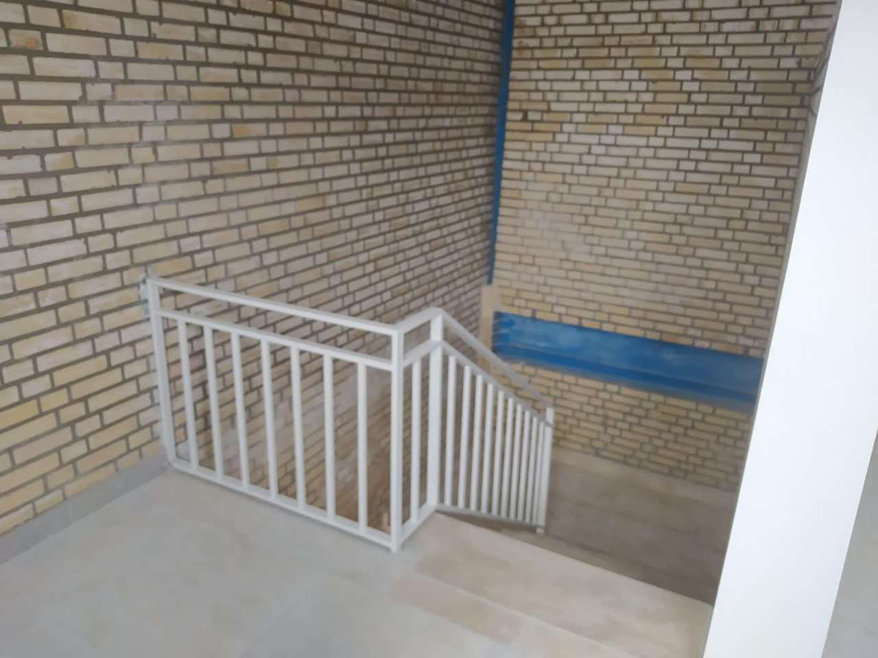 فروش سوله صنعتی نوساز با جواز تولید پرچم - شهرک صنعتی خوارزمی 1856متز _ املاک صنعت سوله