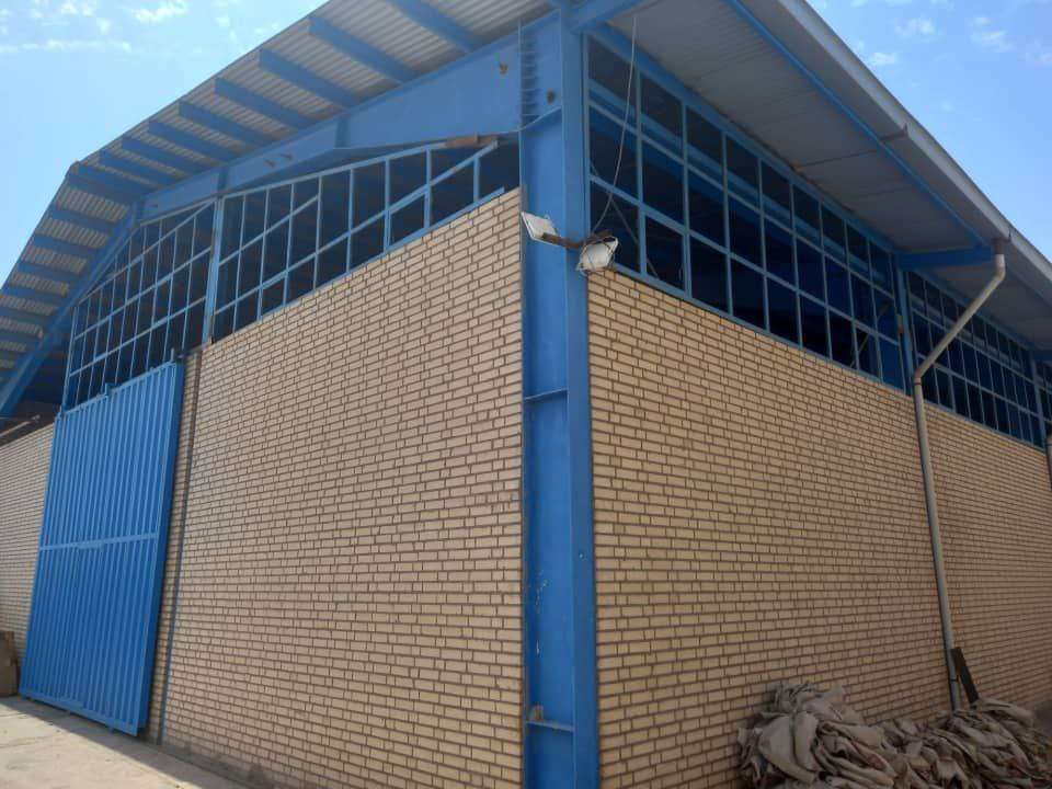 اجاره سوله سلولزی با جواز معتبر - شهرک صنعتی پیشوا 950 متر _ املاک صنعت سوله