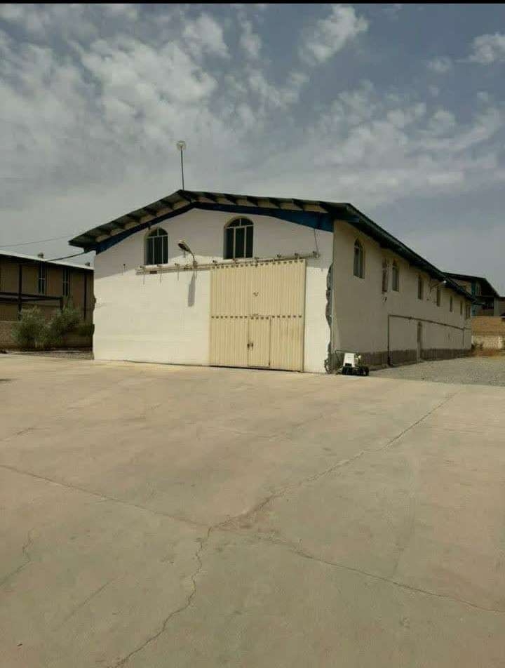 اجاره سوله بسته‌بندی حبوبات با جواز معتبر - شهرک صنعتی عباس‌آباد 600 متر _ املاک صنعت سوله