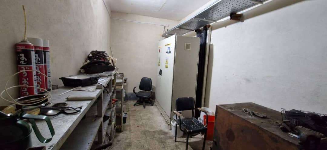 فروش کارخانه تولید لبنیات با تجهیزات کامل - شهرک صنعتی عباس‌آباد _ املاک صنعت سوله