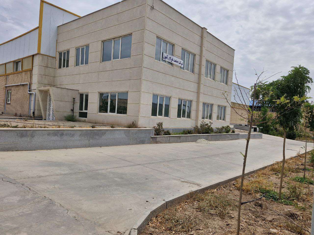 فروش سوله تولید قطعات سنگین خودرو با ظرفیت بالا - شهرک صنعتی شنزار 4000 متر _ املاک صنعت سوله