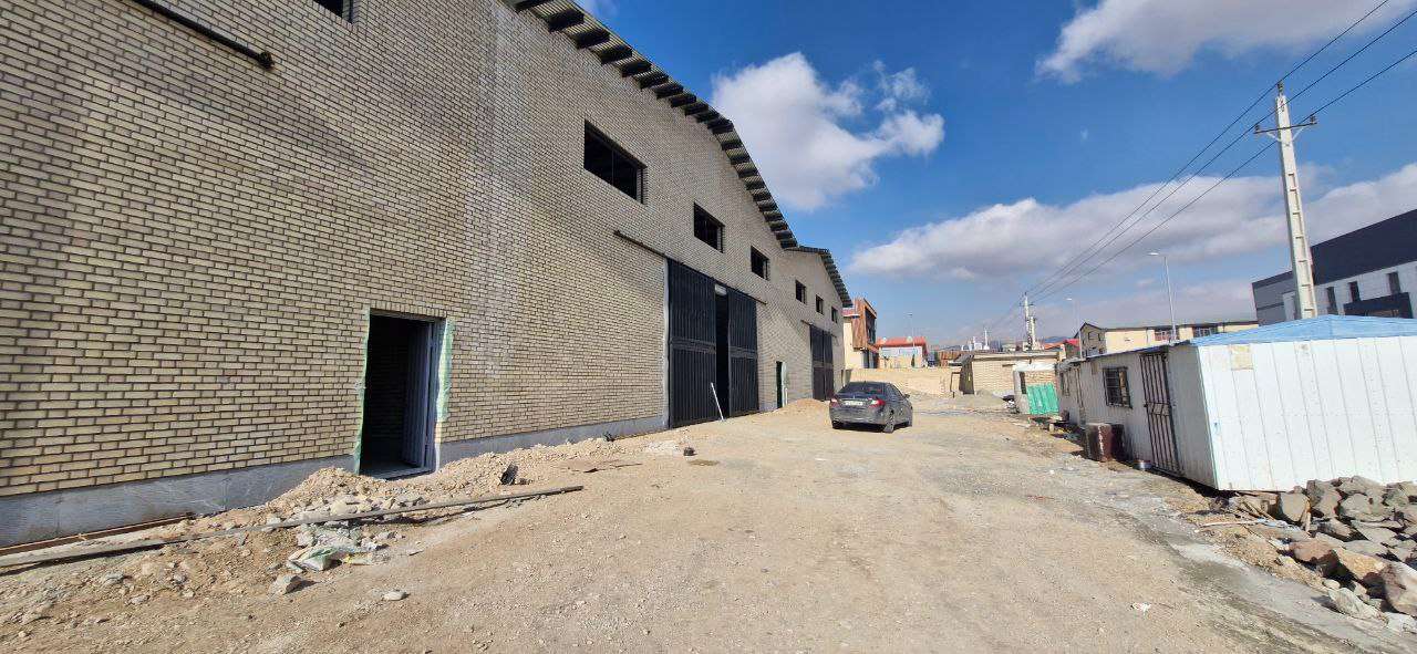 اجاره مجموعه صنعتی با جواز فلزی - شهرک صنعتی شنزار 6500 متر _ املاک صنعت سوله