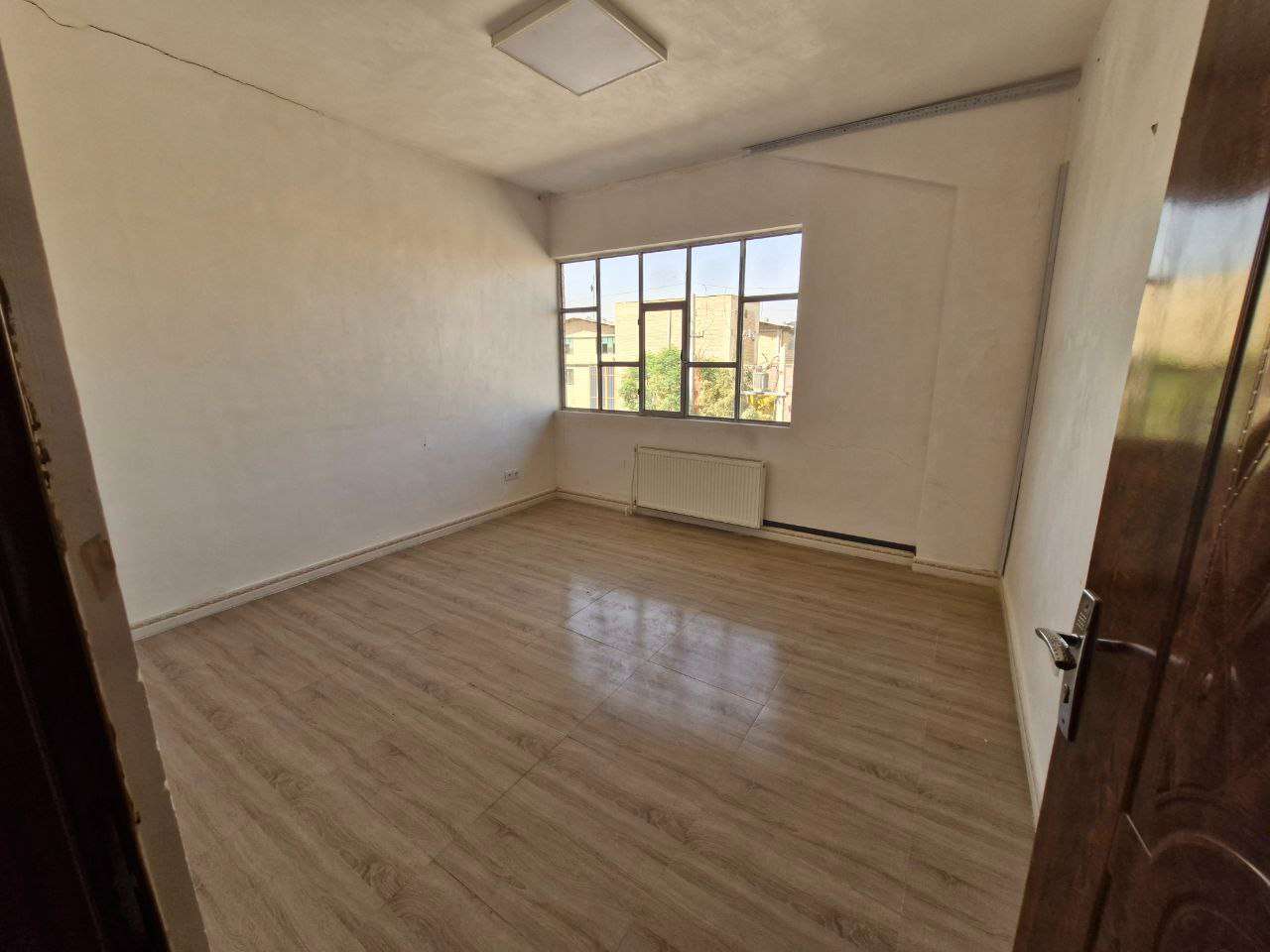  اجاره سوله صنعتی با جواز آبکاری - شهرک صنعتی پایتخت 500 متر _ املاک صنعت سوله