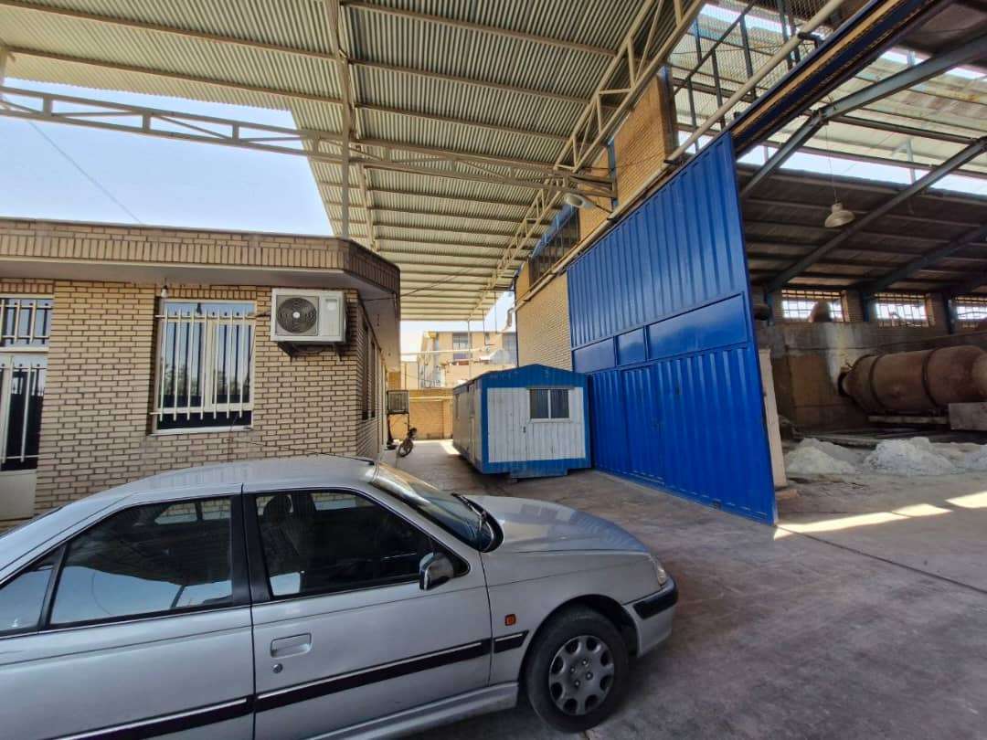 فروش کارخانه تولید شمش سرب با پروانه معتبر - شهرک صنعتی عباس‌آباد 800متر _ املاک صنعت سوله