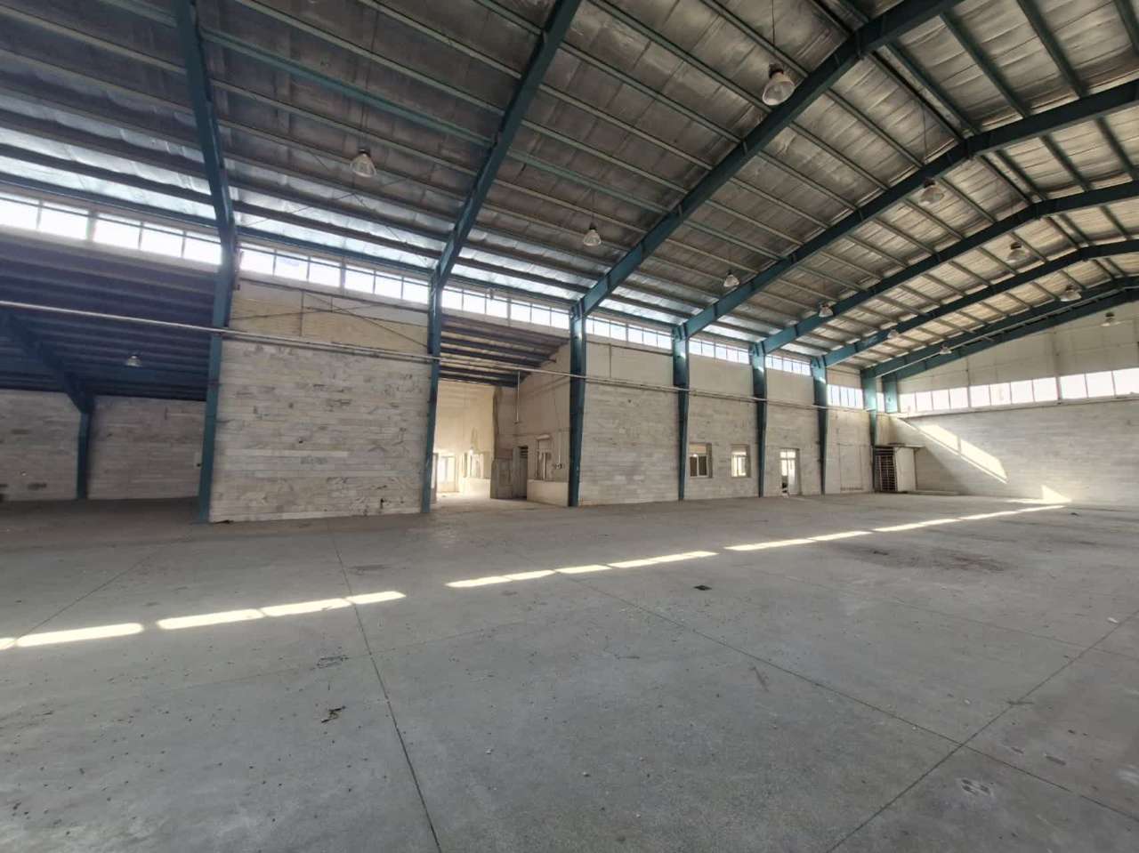 اجاره سوله در شهرک صنعتی خوارزمی با زون غذایی _ املاک صنعت سوله