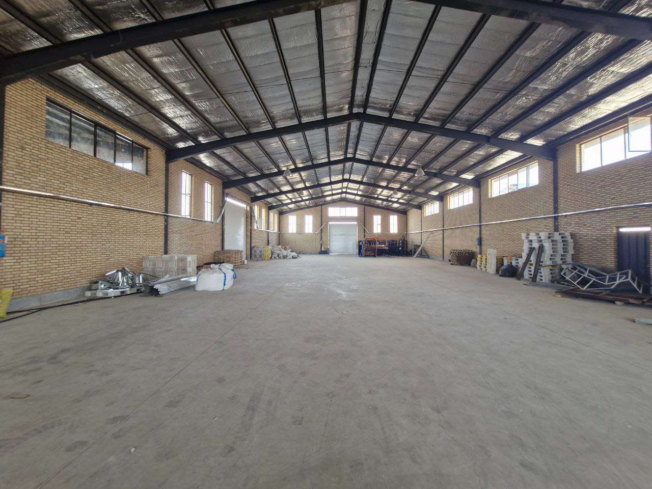 اجاره کارخانه تولید گرانول با پروانه معتبر - شهرک صنعتی خوارزمی 2000 متر _ املاک صنعت سوله