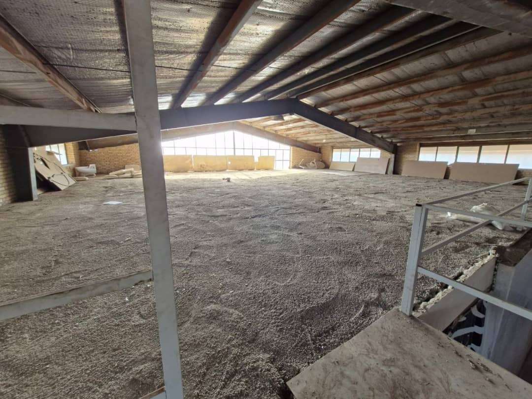 فروش کارخانه تولید شوینده با برند و ماشین‌آلات - شهرک صنعتی جنت‌آباد 860متر _ املاک صنعت سوله